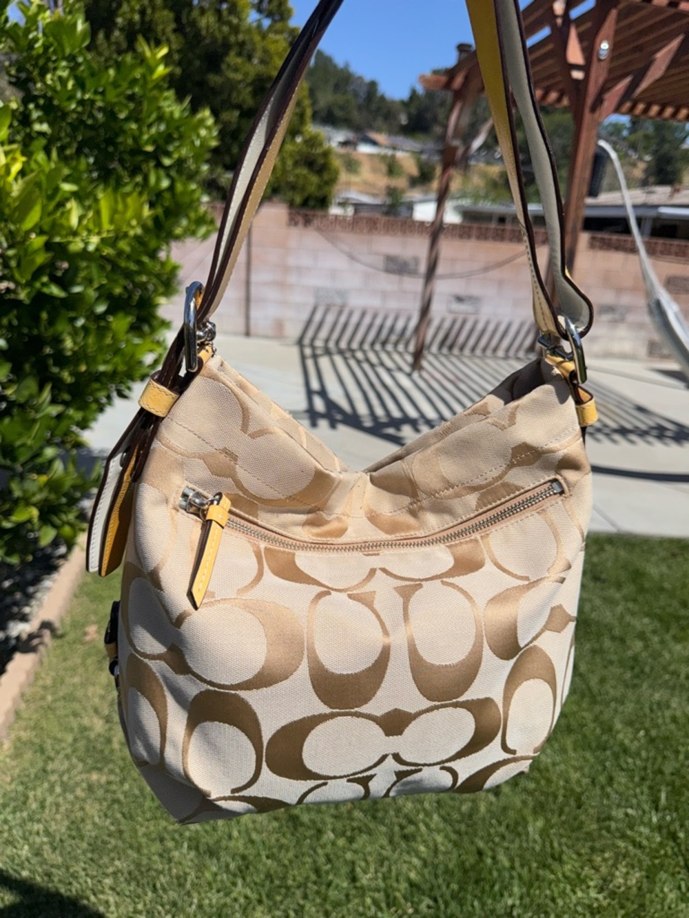 Coach Y2K Carly Signature Hobo Tan Yellow Shoulder Handbag Purse #F15067 Vintage - Picture 12 of 17
